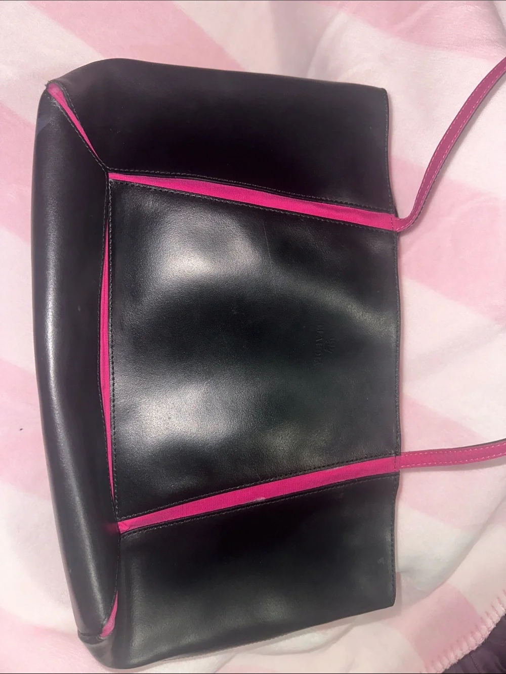 Claudia Firenze Italian black leather tote— Sleek Everyday Shoulder Tote